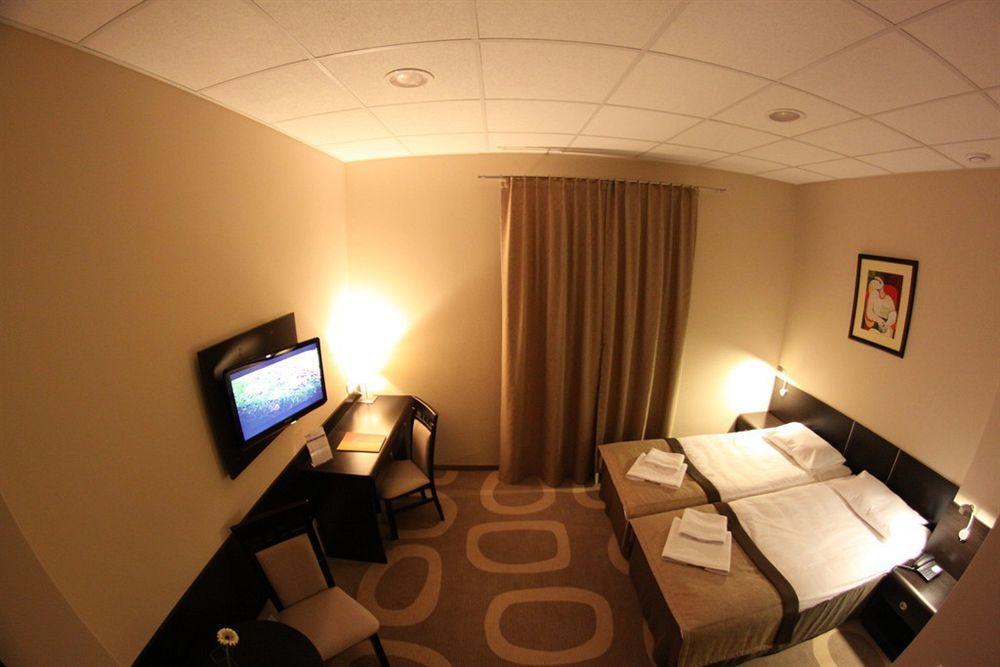 Hotel Picaro Stok Łagów Dış mekan fotoğraf