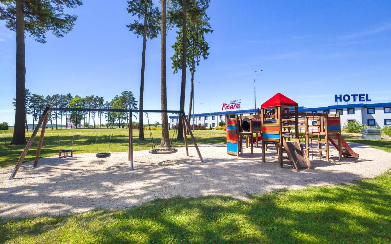 Hotel Picaro Stok Łagów Dış mekan fotoğraf