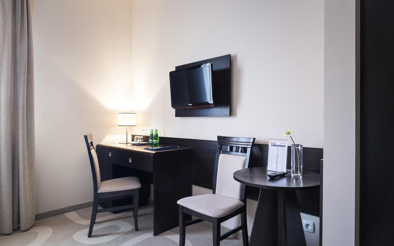 Hotel Picaro Stok Łagów Dış mekan fotoğraf